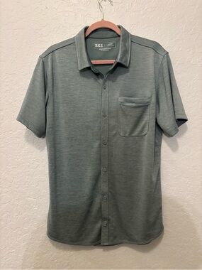 BKE Shirt Mens Athletic Fit Button Down Pearl Snap Button Short Sleeve Large